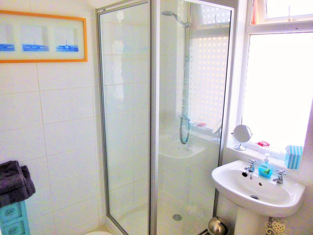 Dunsandles Guesthouse ウォラシー 部屋 写真